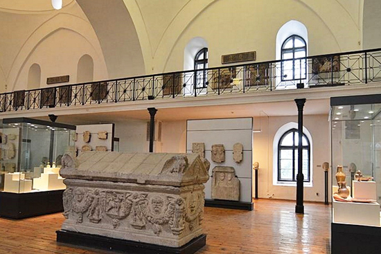 National archeology museum Small